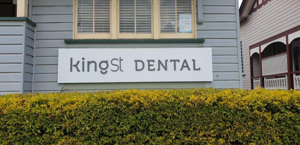 shop signs gold coast